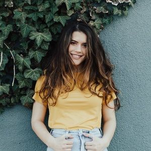 yellow t-shirt